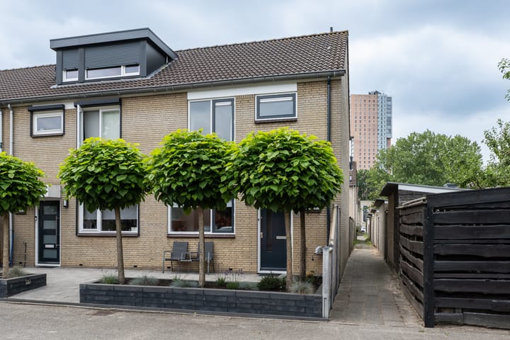 Photo 3 of Pastoor Apeldoornpad 2