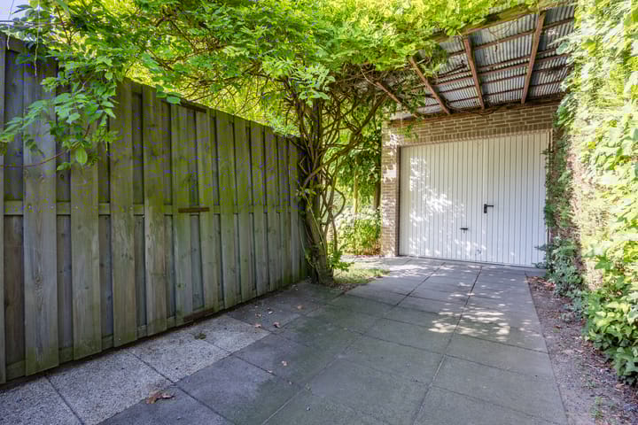 Photo 28 of Lindenlaan 23