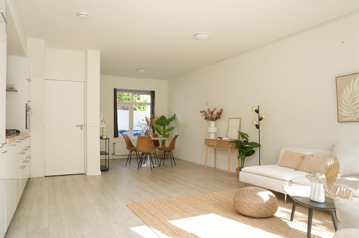 Foto 12 van Houtstraat 49