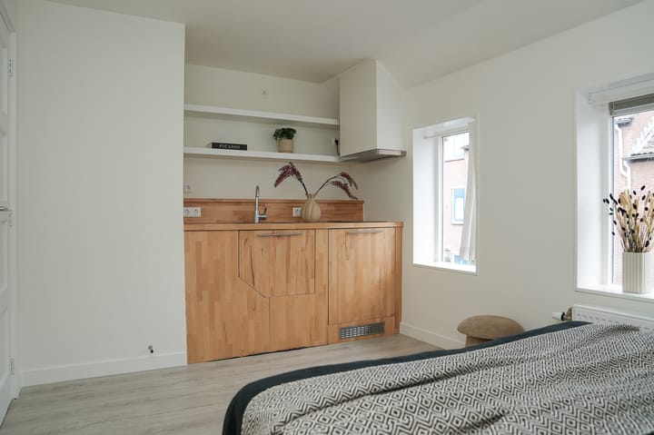 Foto 24 van Houtstraat 49