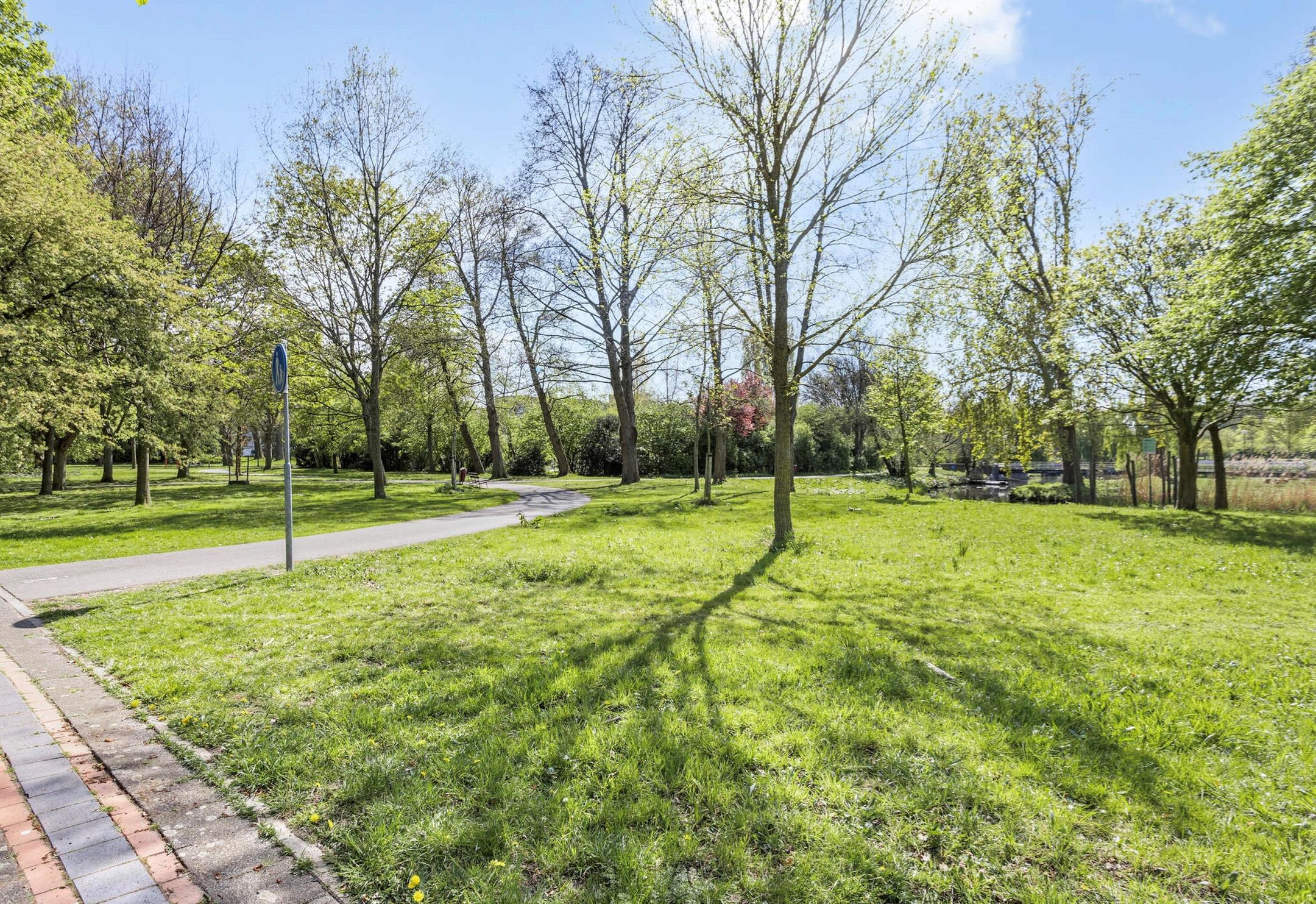 Foto 24 van Prins Frederiklaan 219