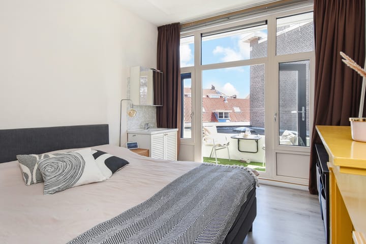 Foto 14 van Neptunusstraat 63