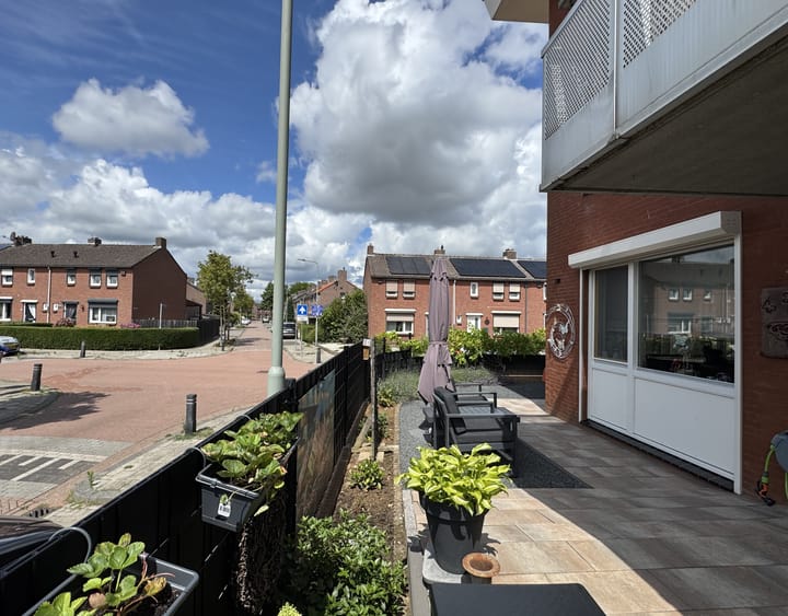 Foto 3 van Kerklaan 10