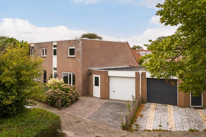 Foto 2 van Humaldastate 2