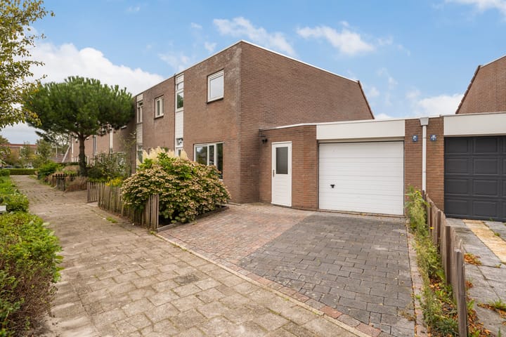 Foto 7 van Humaldastate 2