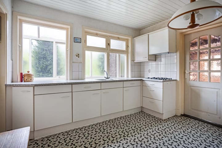 Photo 15 of 1e Sint Jozefstraat 24