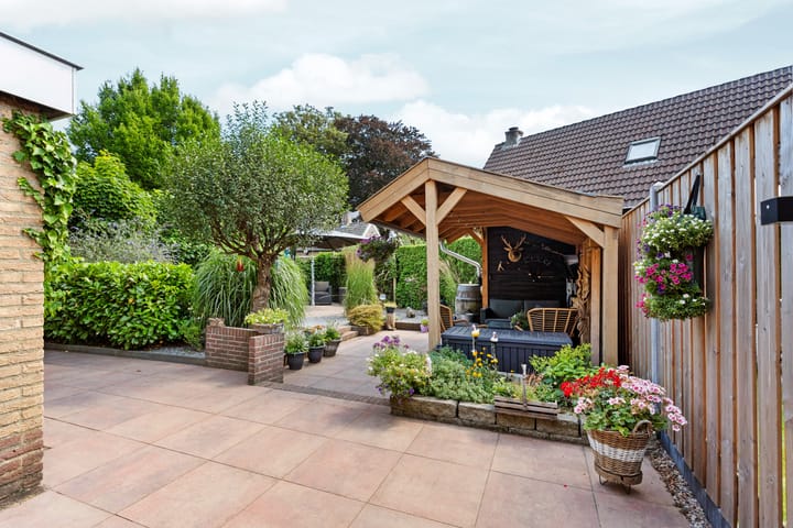 Foto 4 van Ydinkerf 7