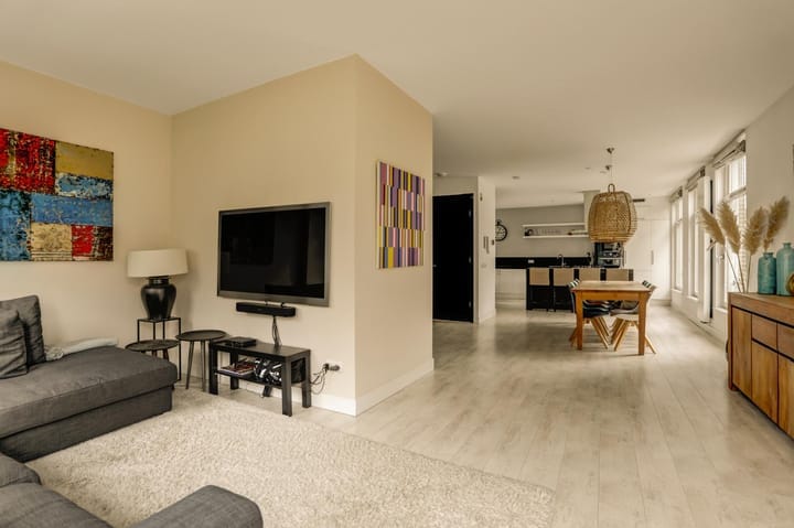 Foto 5 van Derde Helmersstraat 47-D2