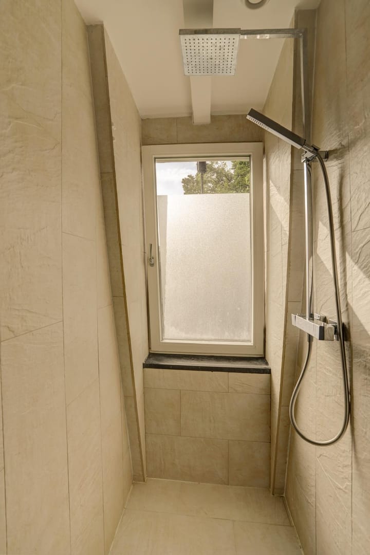 Foto 17 van Derde Helmersstraat 47-D2