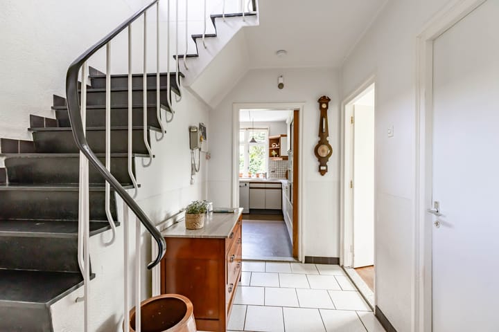 Photo 11 of Middellaan 2