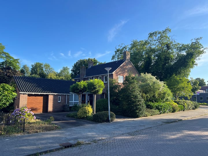 Photo 78 of Middellaan 2