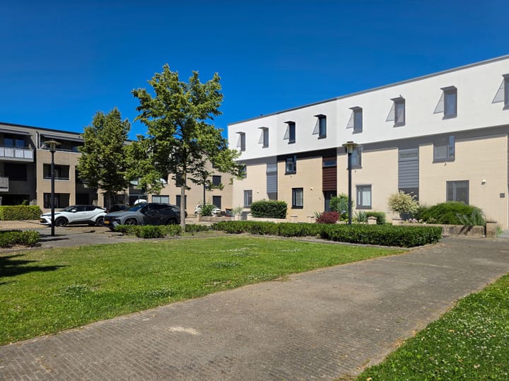 Foto 2 van Emsdettenplein 14