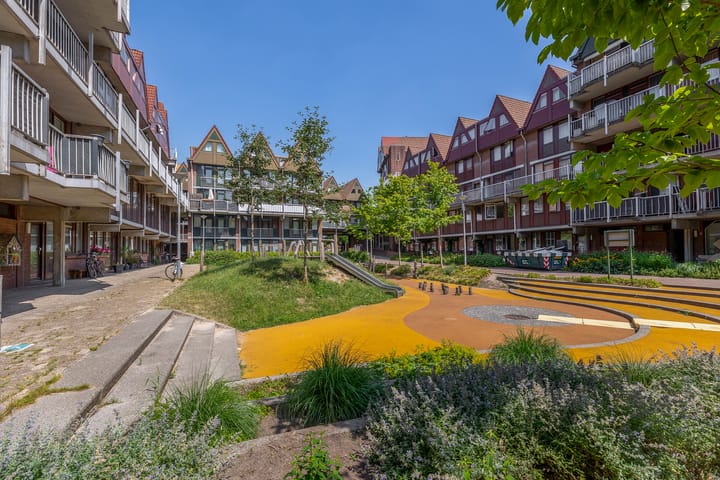 Photo 5 of Stroveer 79