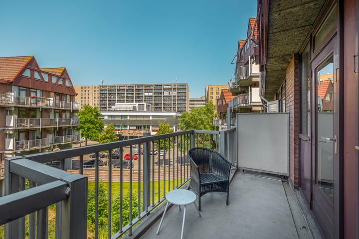 Photo 12 of Stroveer 79