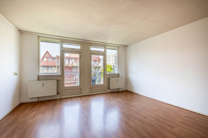 Photo 11 of Stroveer 79