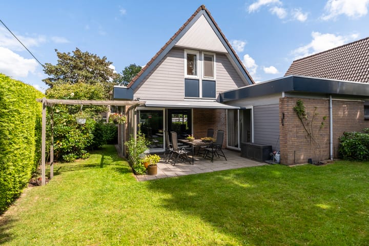 Photo 24 of Preesterlânswei 9