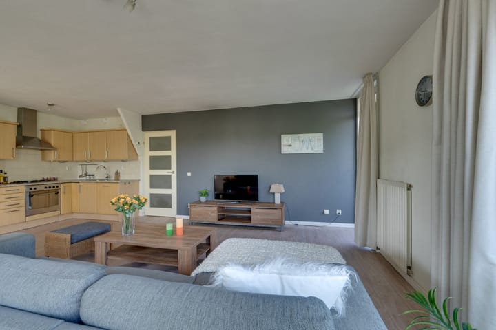 Foto 19 van Rosa Spierlaan 360