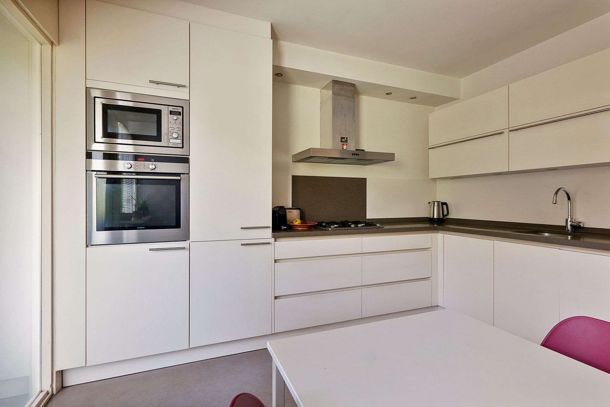 Foto 12 van Nemelaar 10