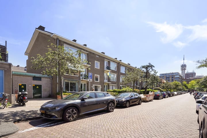 Foto 9 van Emmastraat 44