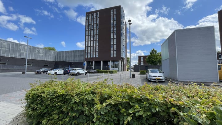 Foto 2 van Middenhaag 423