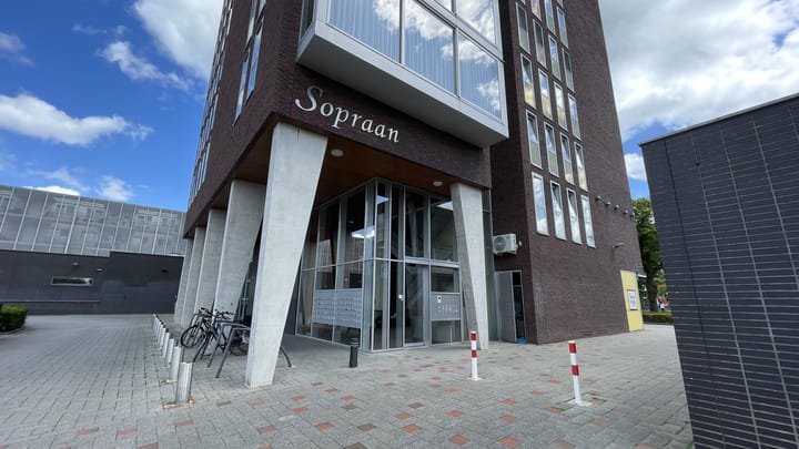 Foto 11 van Middenhaag 423