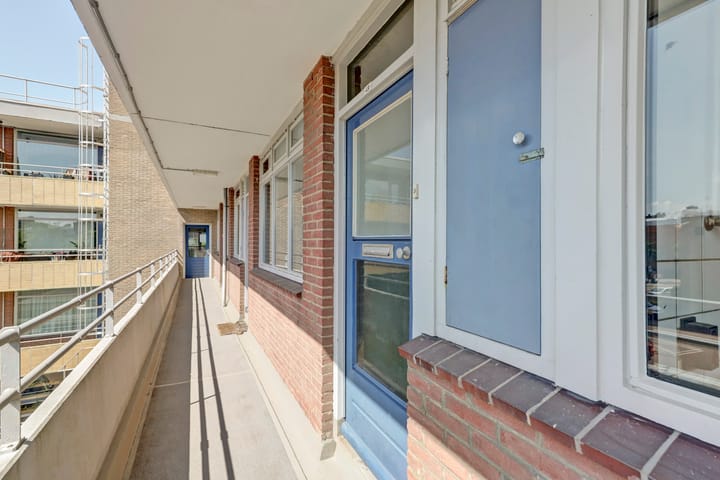 Foto 6 van Van Adrichemstraat 49