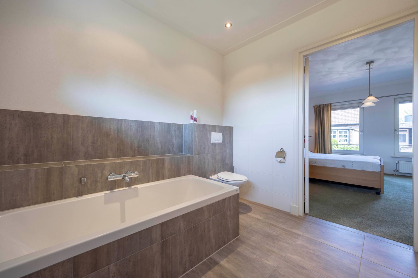 Foto 20 van Kapelweg 4