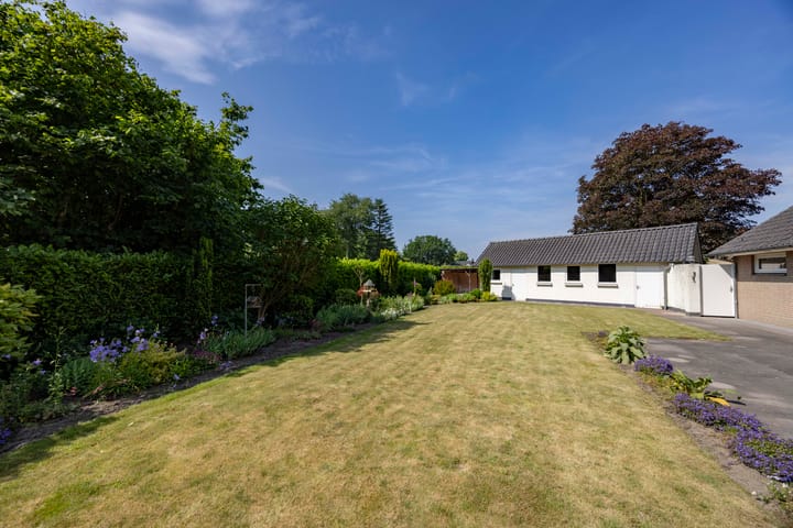 Foto 37 van Kapelweg 4