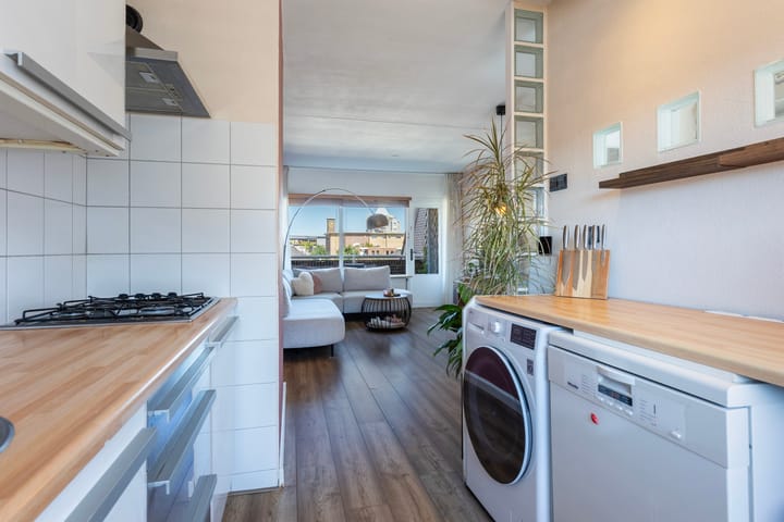 Photo 10 of Stationsdwarsstraat 152