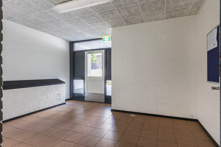 Photo 27 of Stationsdwarsstraat 152