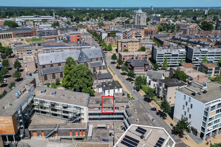 Photo 34 of Stationsdwarsstraat 152