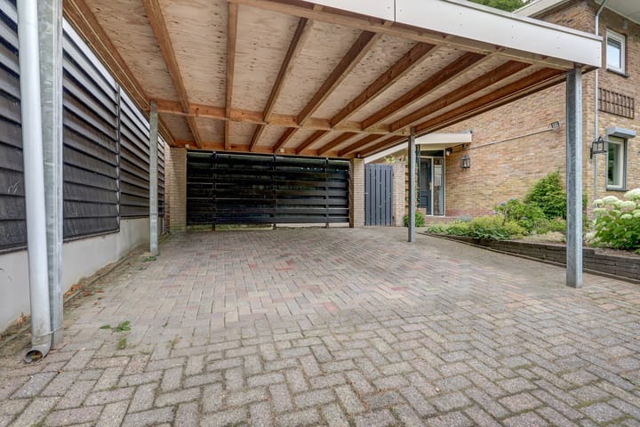 Photo 37 of Generaal Chassélaan 16