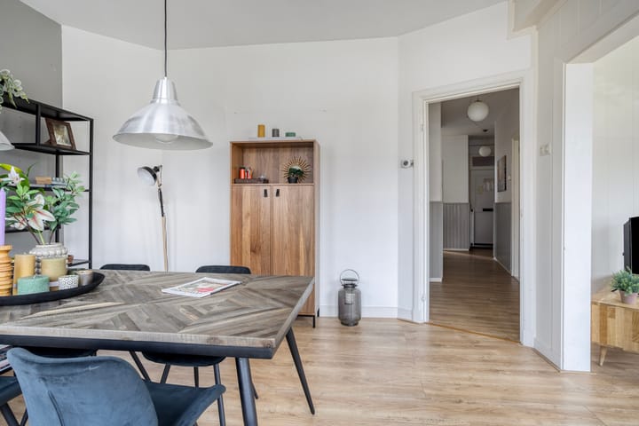 Foto 12 van Van Royenlaan 46-A