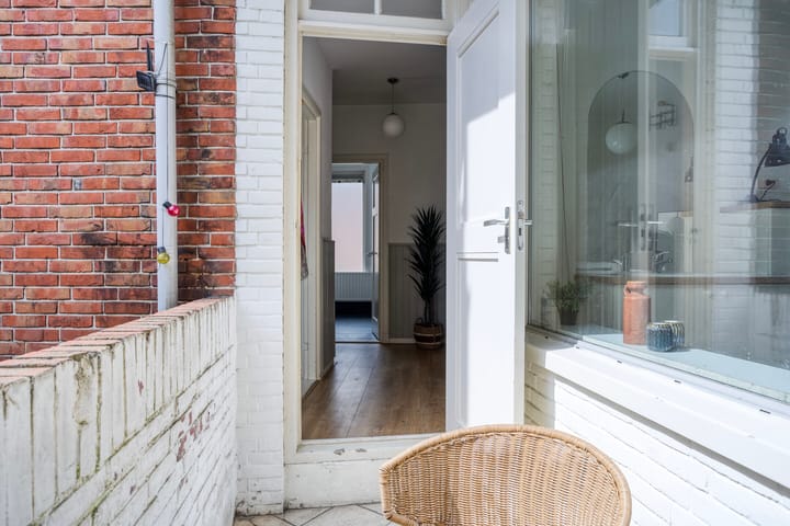 Foto 37 van Van Royenlaan 46-A