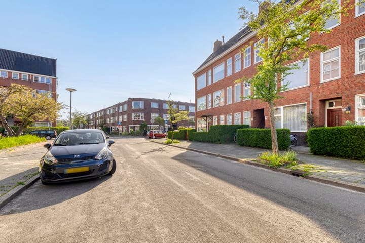 Foto 40 van Van Royenlaan 46-A