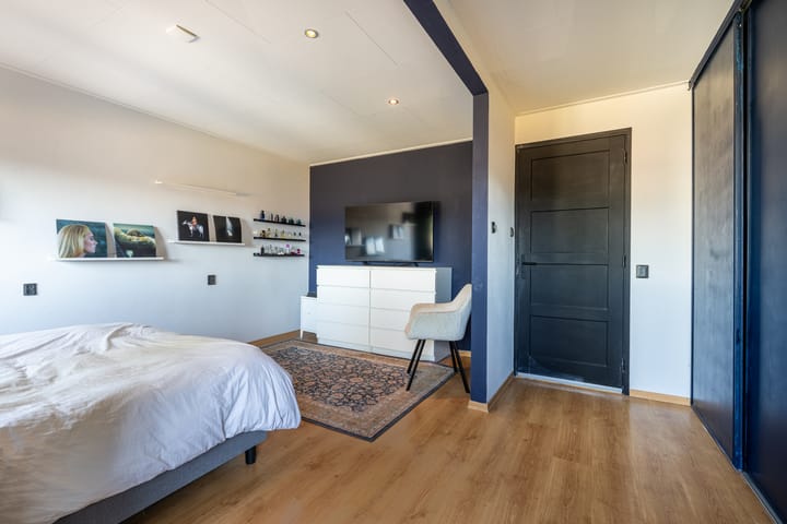 Photo 17 of Maasnielderweg 9