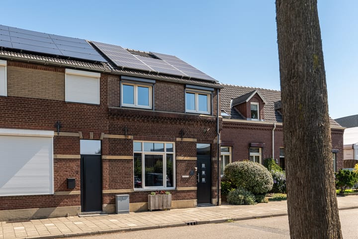 Photo 38 of Maasnielderweg 9