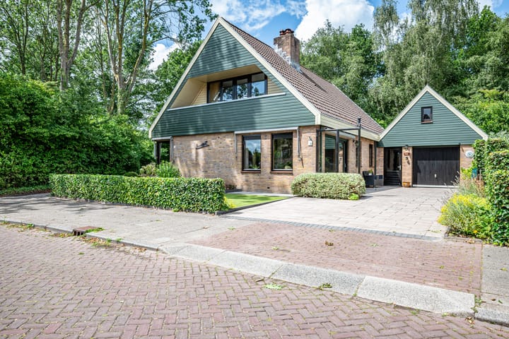 Foto 1 van Muidenstraat 10