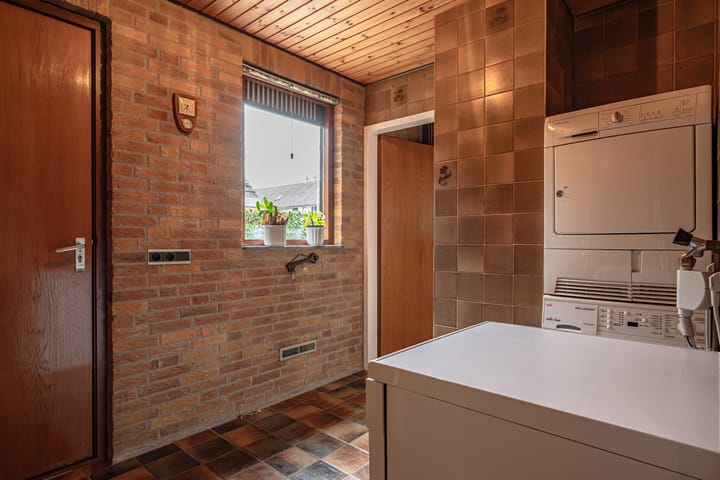 Foto 28 van Muidenstraat 10