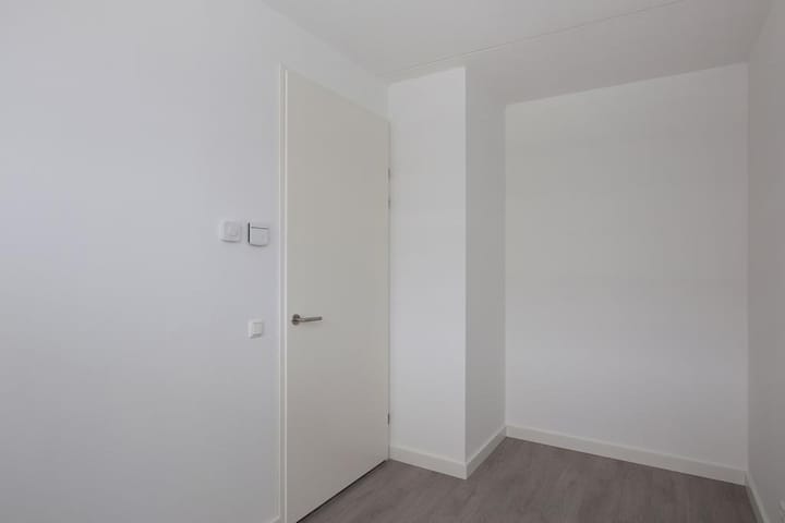 Photo 10 of Buenos Airesstraat 125