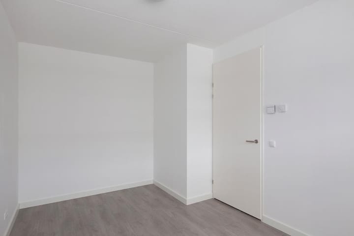 Photo 11 of Buenos Airesstraat 125