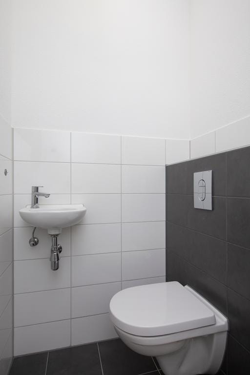 Photo 14 of Buenos Airesstraat 125