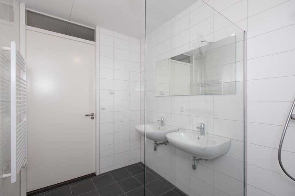 Photo 16 of Buenos Airesstraat 125