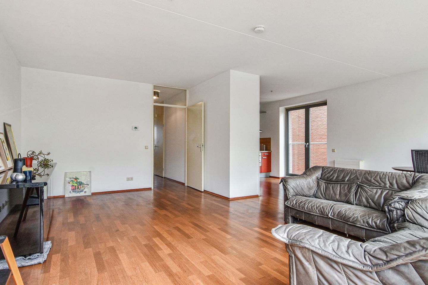 Photo 10 of Hoogeveenlaan 8-F