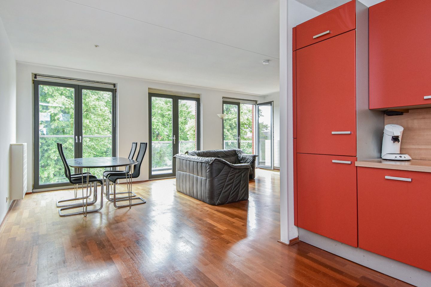 Photo 14 of Hoogeveenlaan 8-F