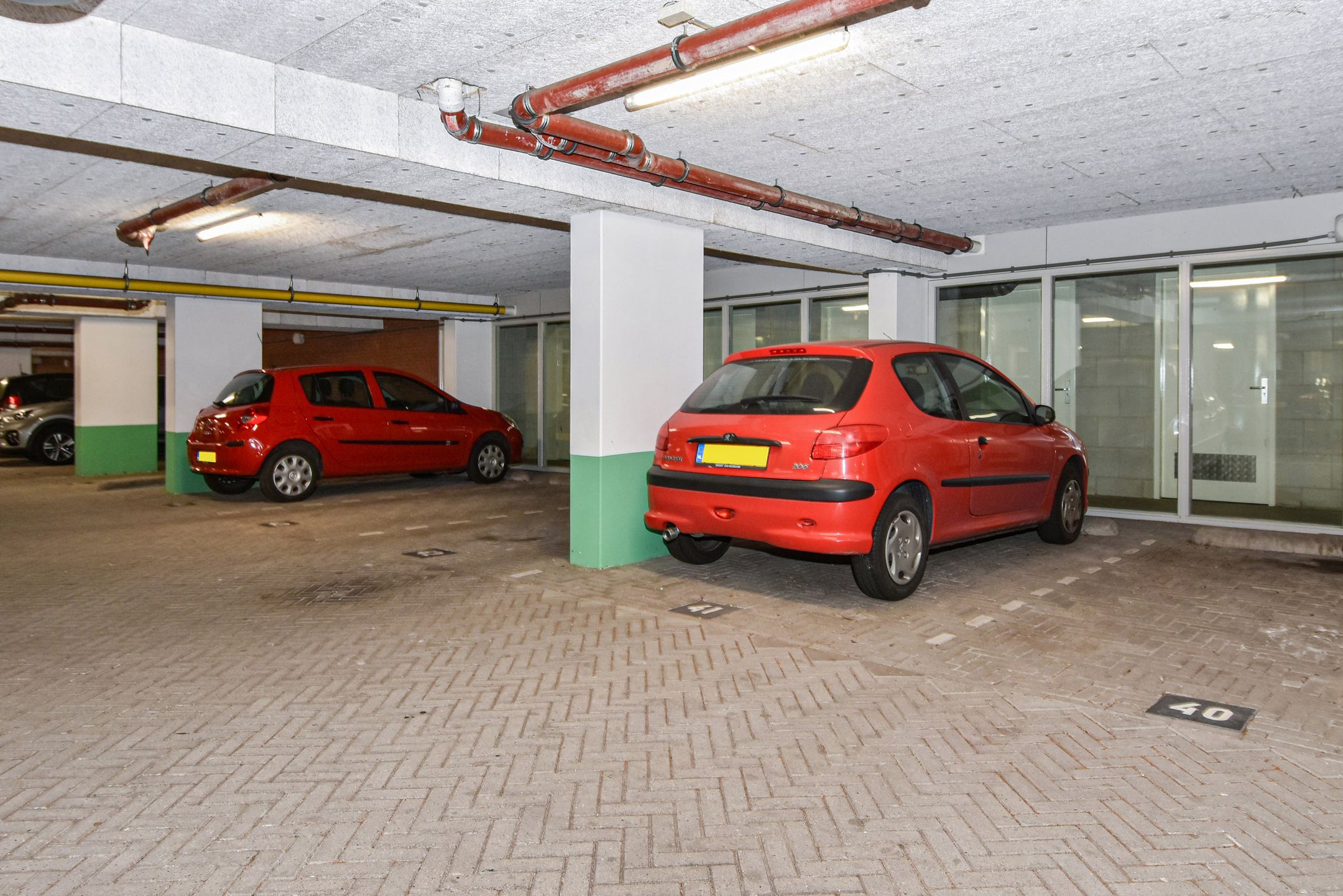 Photo 21 of Hoogeveenlaan 8-F