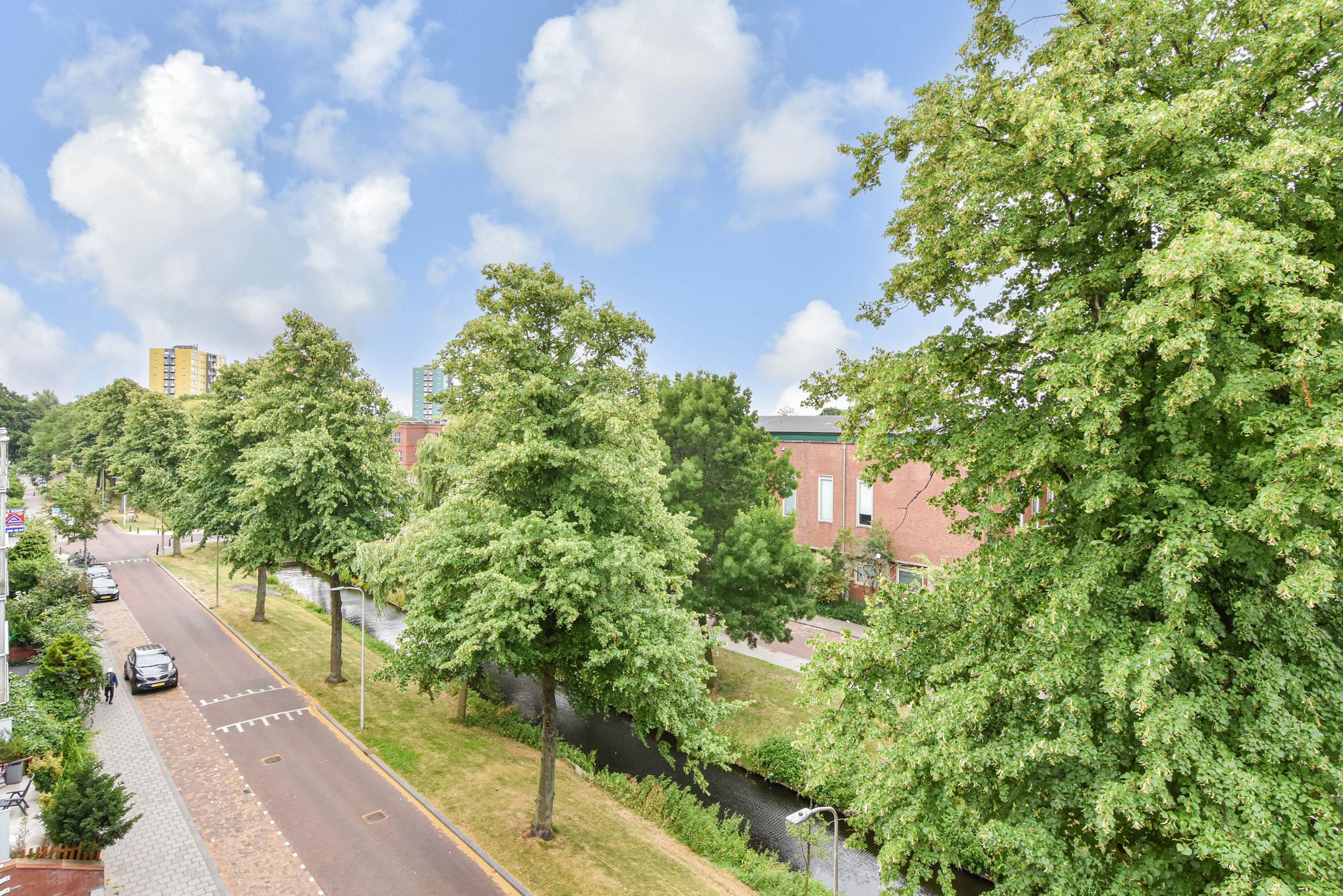 Photo 24 of Hoogeveenlaan 8-F