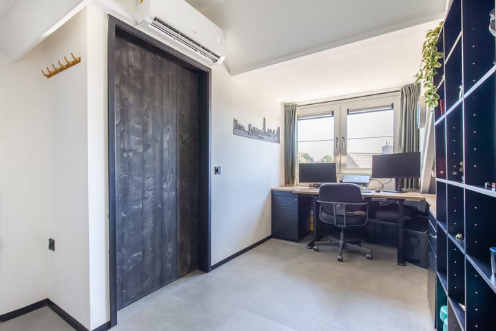 Photo 25 of Duivenkamp 438