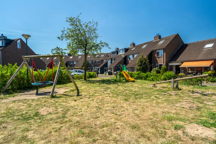 Photo 46 of Duivenkamp 438