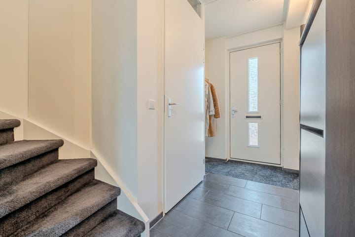 Foto 8 van Koningspage 62